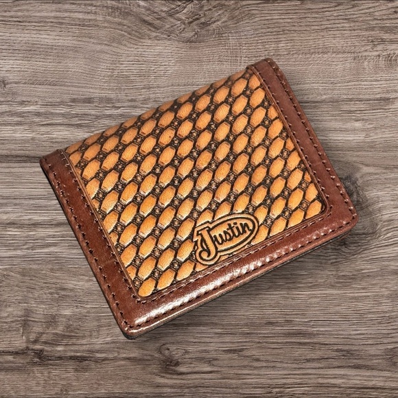 Justin Men's Brown Basket Weave Tooling & Concho Trifold Wallet - Picture 2 of 8